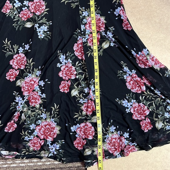 Torrid 2 Floral Mesh Lined Dress Stretch Plus 2X - Picture 11 of 11